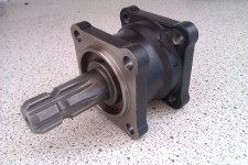 Kardanski nastavek za batno črpalko - SPG d.o.o.